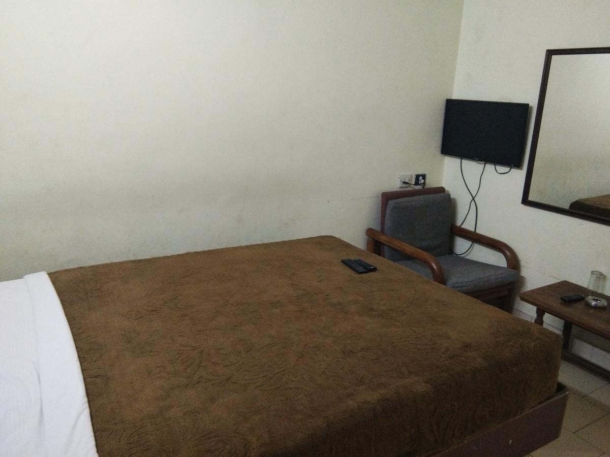 Hotel Jaysanthi Ooty Luaran gambar