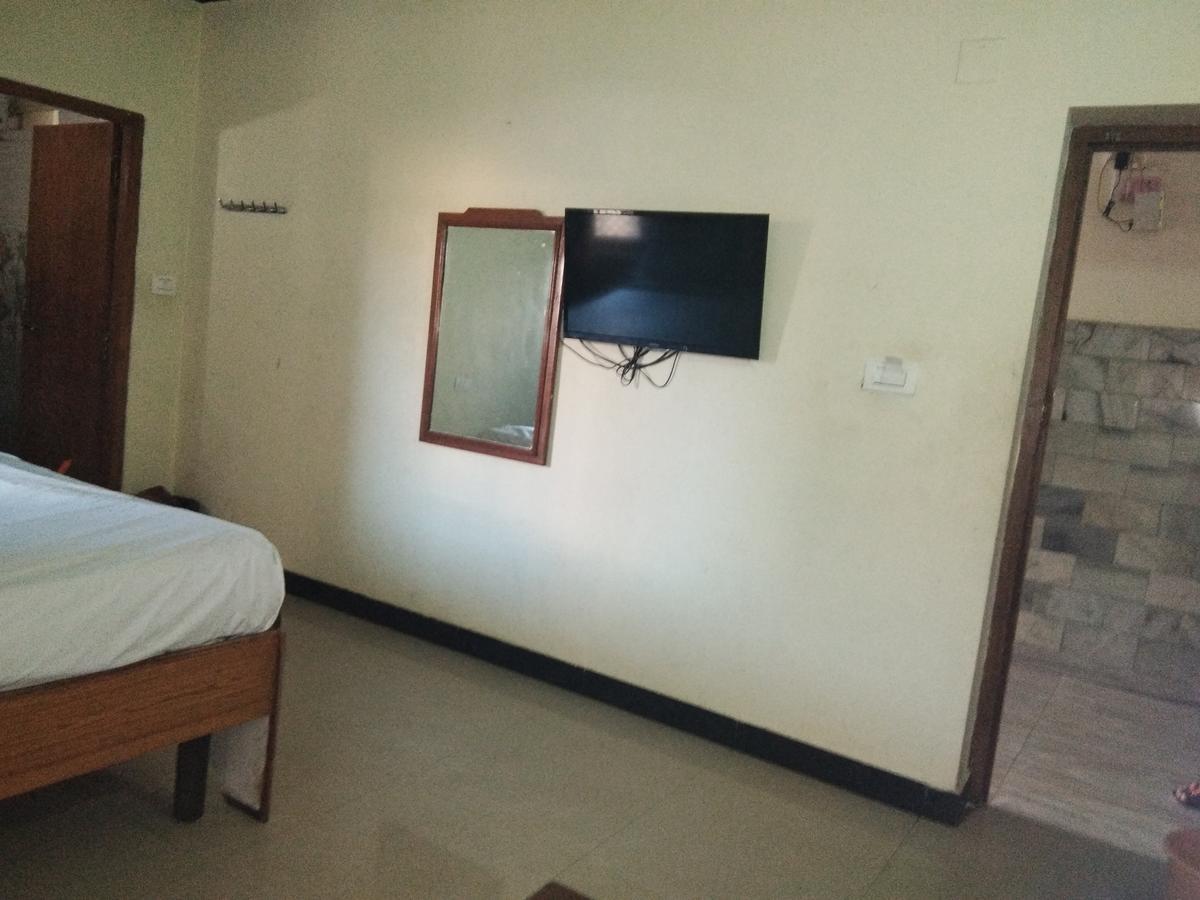Hotel Jaysanthi Ooty Luaran gambar