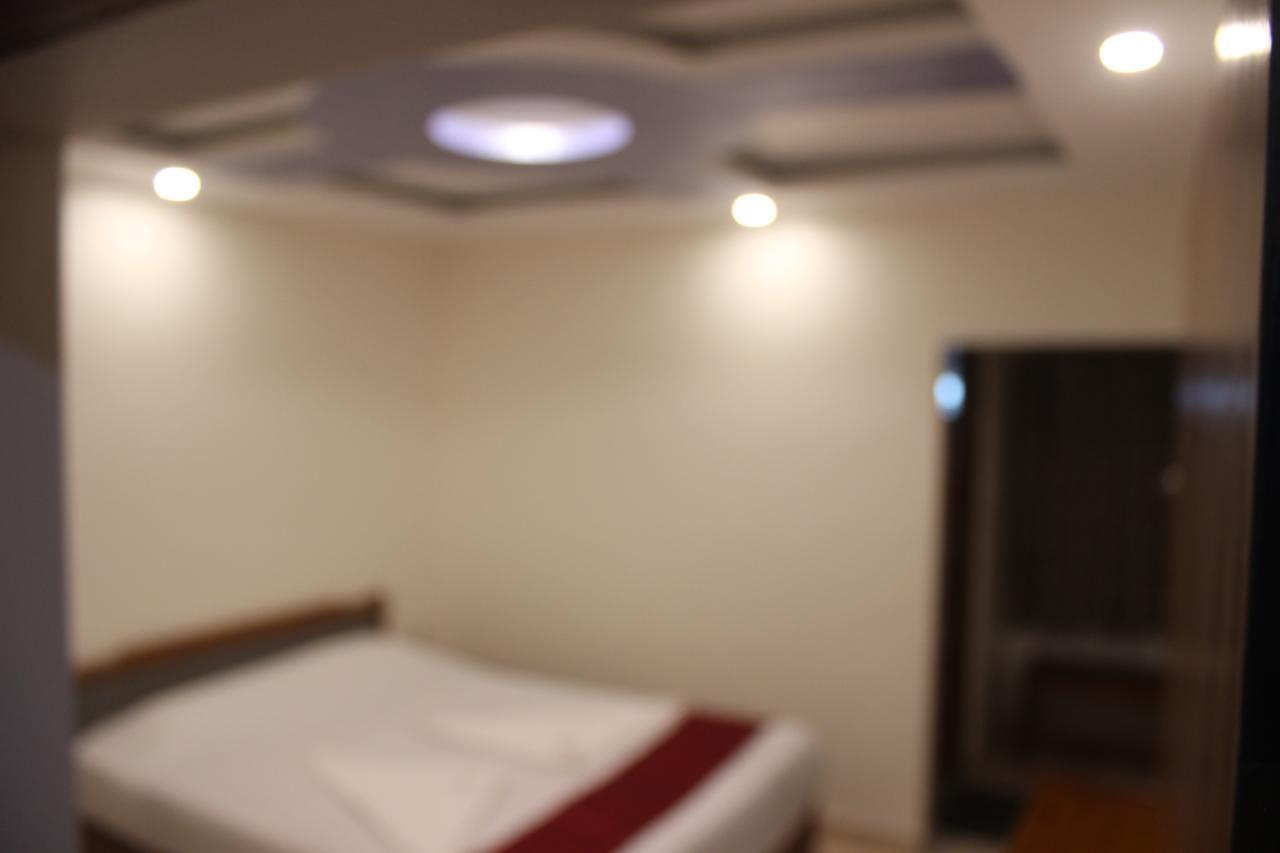 Hotel Jaysanthi Ooty Luaran gambar